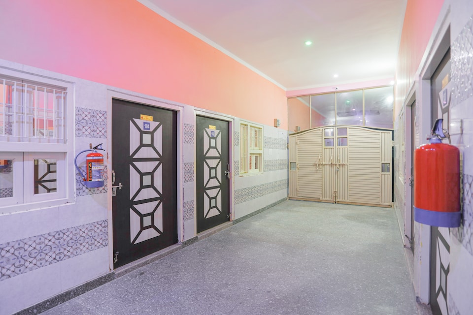 SPOT ON Shri Ram Hotel, Sonipat, Sonipat