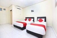 Hotel O Pelangi Marang