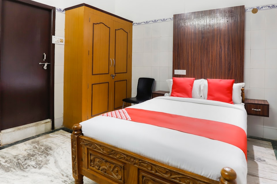 OYO 65719 Sree Ganesh Mahal, Madipakkam, चेन्नई
