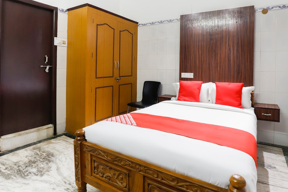 OYO 65719 Sree Ganesh Mahal, Madipakkam, चेन्नई