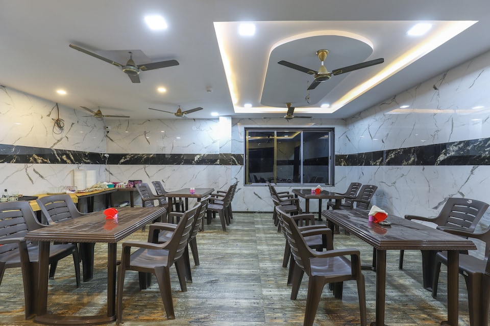 OYO 65742 Hotel Hill Villa, Dabhel Daman, Daman