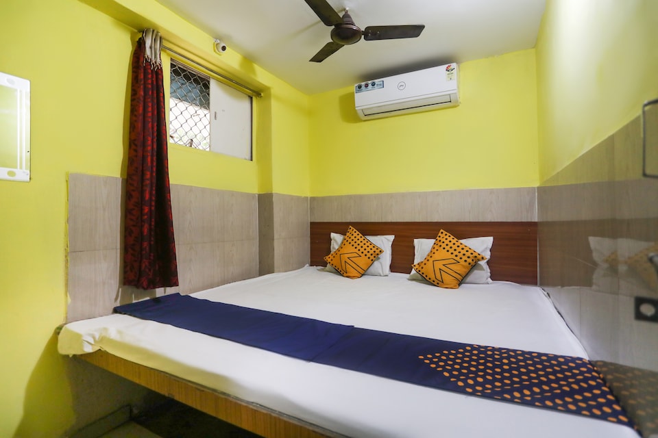 SPOT ON 65762 Day Light, Howrah Kolkata, Kolkata