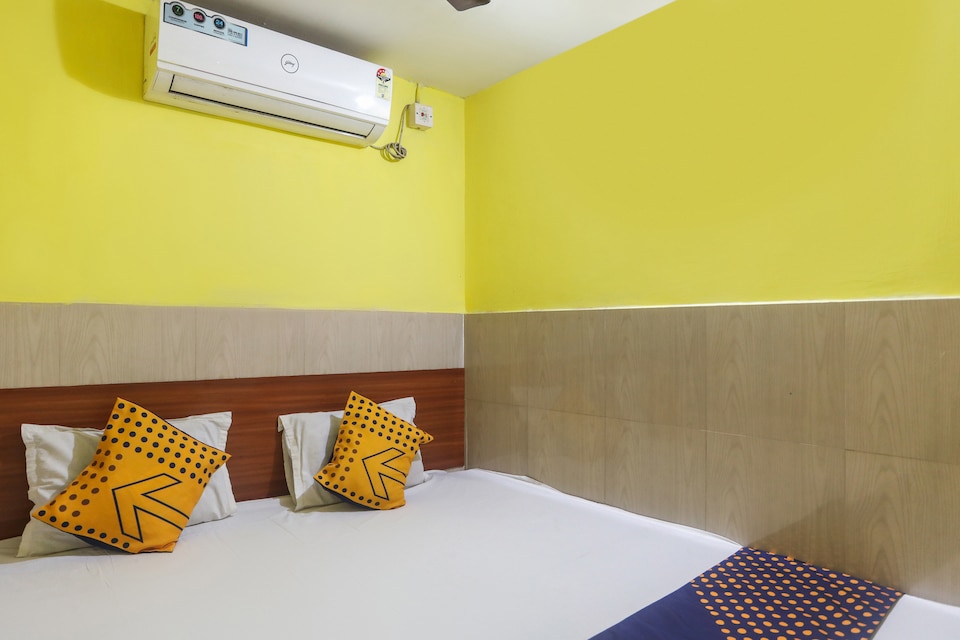 SPOT ON 65762 Day Light, Howrah Kolkata, Kolkata