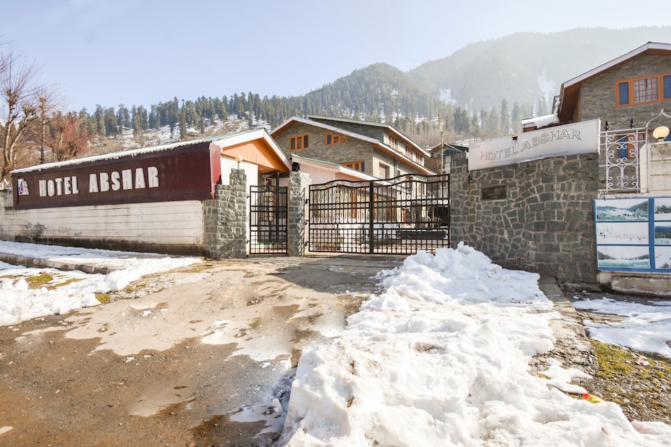 Capital O 65772 Hotel Abshar, Pahalgam, Pahalgam