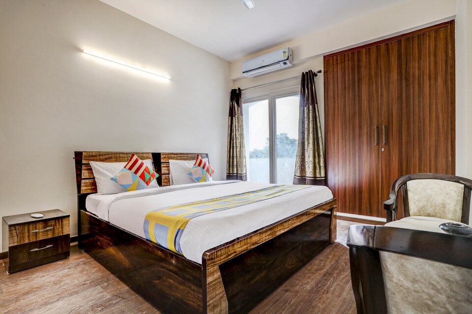 OYO Home 65775 Bewitching 2BHK Apartment Dehradun, Rajpur Road Dehradun, Dehradun