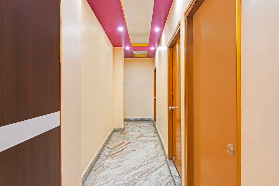 Super Hotel O Rishra Railway Station Formerly Green Guest House, hooghly, Kolkata