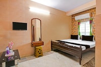 Super Hotel O Rishra Railway Station Formerly Green Guest House