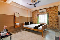 Super Hotel O Rishra Railway Station Formerly Green Guest House