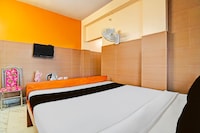 Super Hotel O Rishra Railway Station Formerly Green Guest House