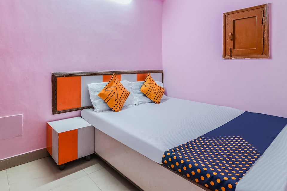 SPOT ON 65780 Kiran Guest House, Paharganj Delhi, Delhi