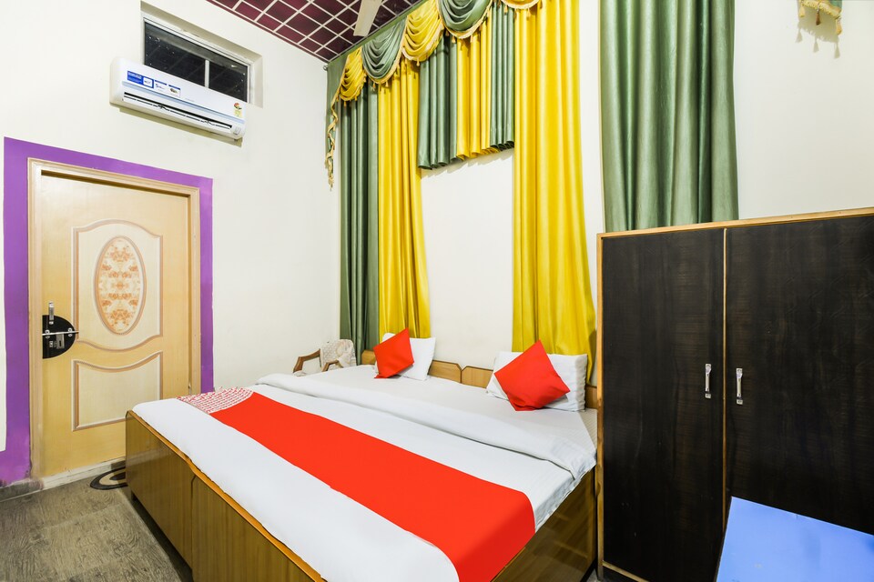 OYO 65784 Anand Hotel & Restaurant, Chirawa, Jhunjhunu