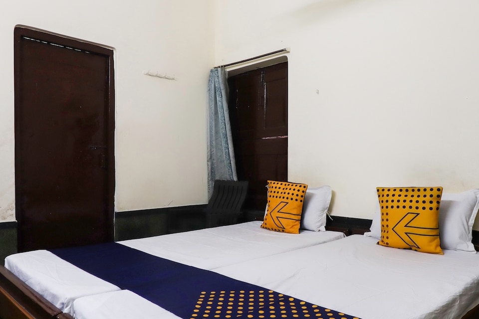 SPOT ON 65799 Blue Moon, Dhanbad, Dhanbad