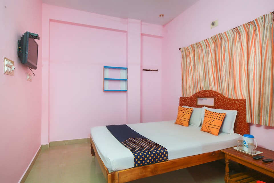 SPOT ON 65803 Chitra Guest House, Vellore, Vellore