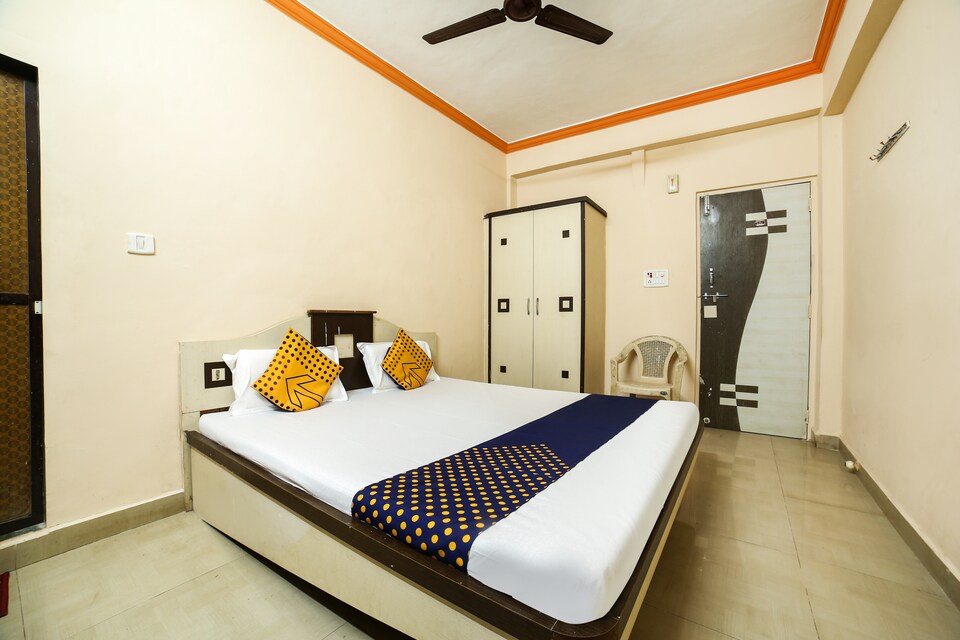 SPOT ON 65808 Sai Krupa Lodgeing, Mumbai- Kalyan-Bhiwandi- Badalapur, Mumbai