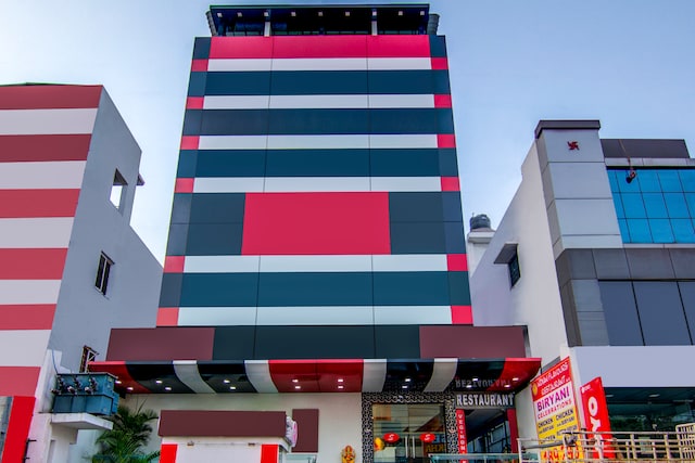 Hotel O Spar Grand