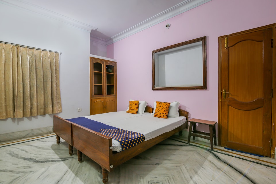 SPOT ON 65821 Silver Sand Guest House 2, Mahabodhi Temple, Bodhgaya