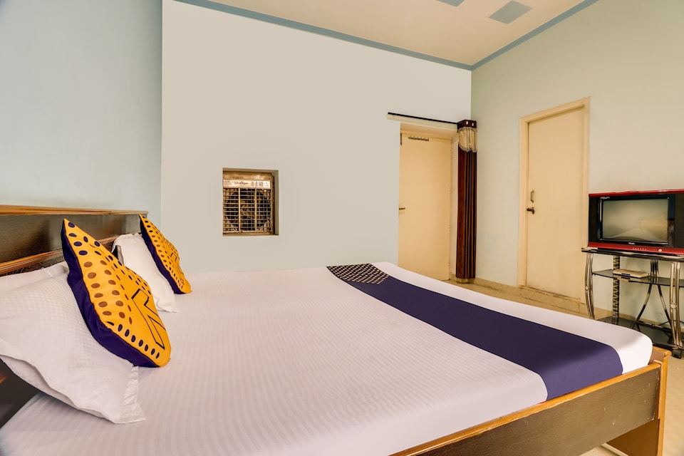 OYO 65828 Hotel Rmb, Bharatpur, Bharatpur