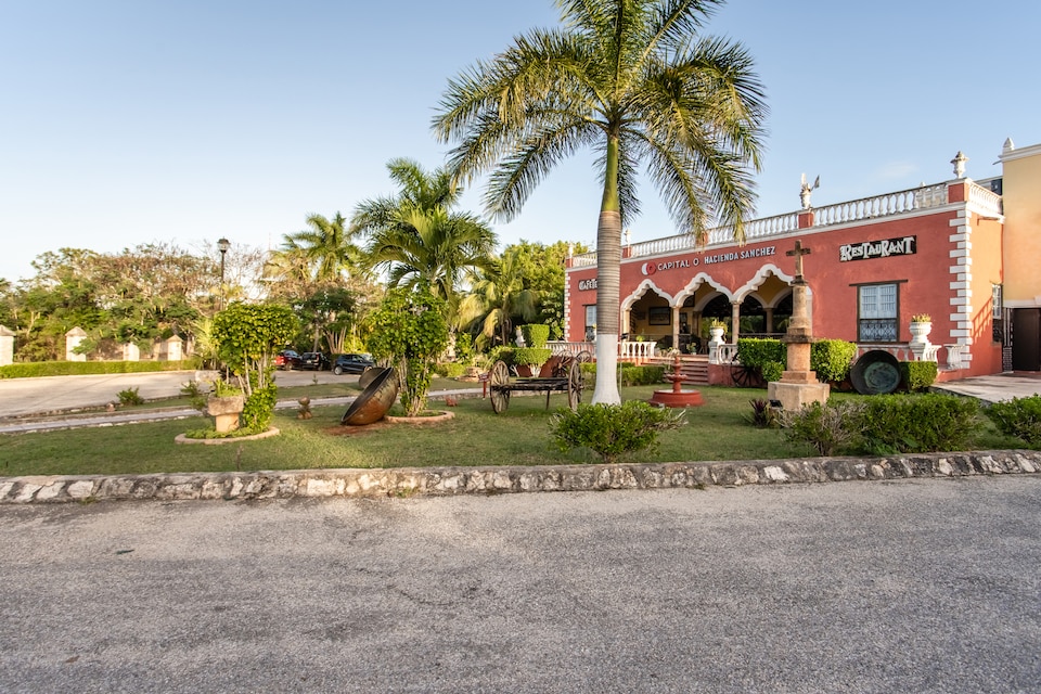 Capital O Hacienda Sánchez, Valladolid, YUC, Valladolid