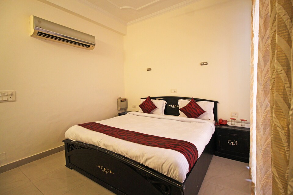 OYO Studios 531 Near South City, HUDA CENTRE 1, Gurgaon