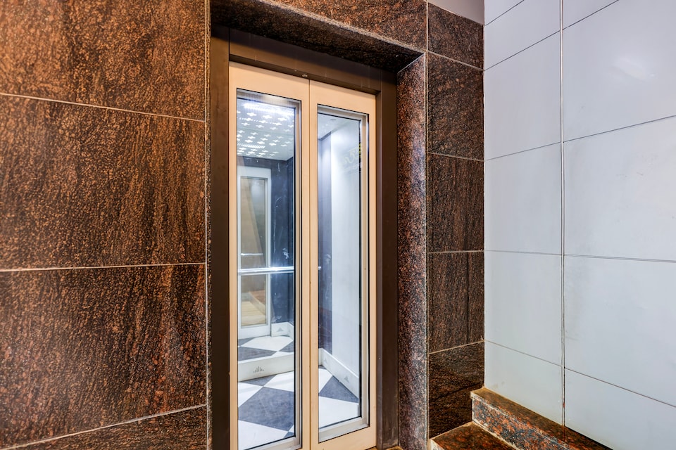 Townhouse Nagthane Satara Formerly Matoshree Palace, Satara, Satara