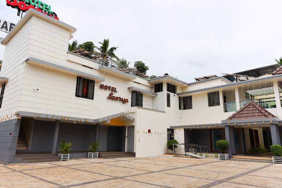 Capital O 65864 Hotel Soorya, Kollam, Kollam