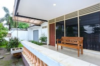 OYO 2268 Tim-tim Homestay SyariahNearUniversitas Gadjah Mada