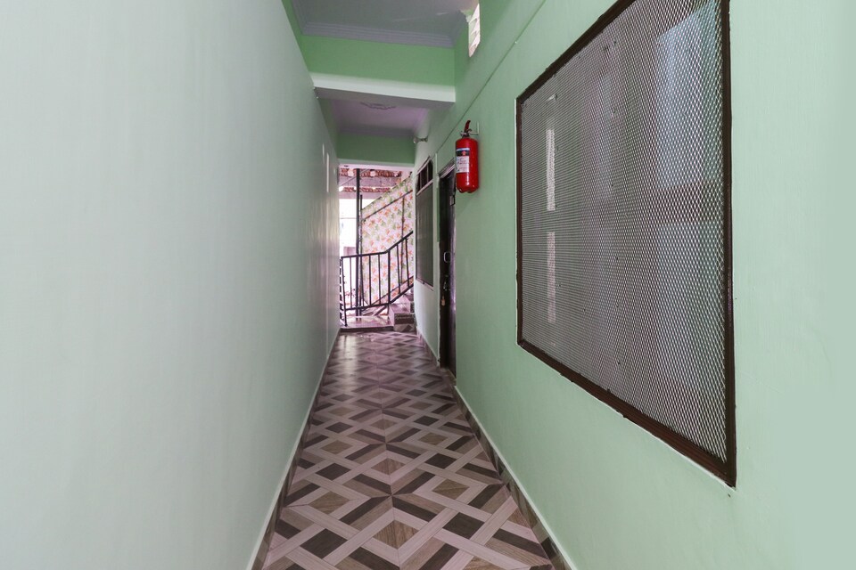 SPOT ON 65879 Hotel Neel Top, Jammu, Jammu