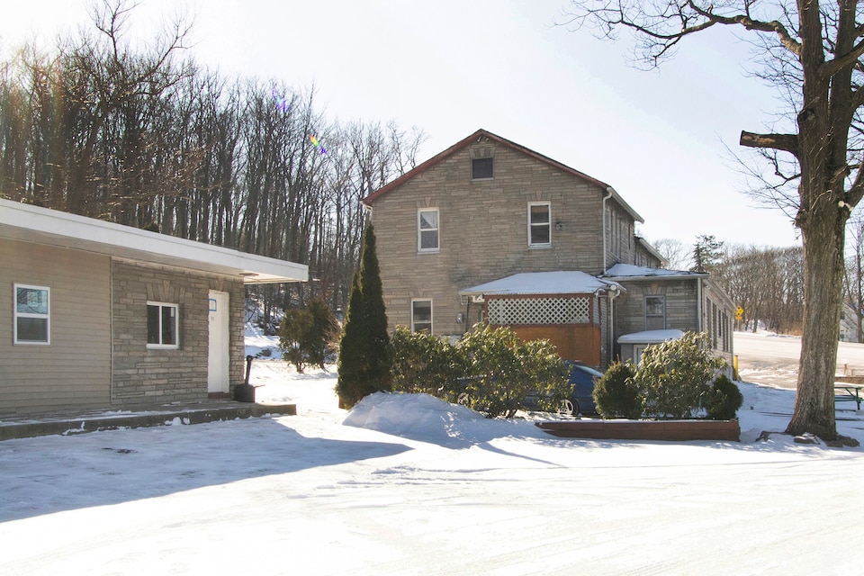 OYO Hotel Wilkes-Barre East, Wilkes-Barre PA, Wilkes-Barre PA