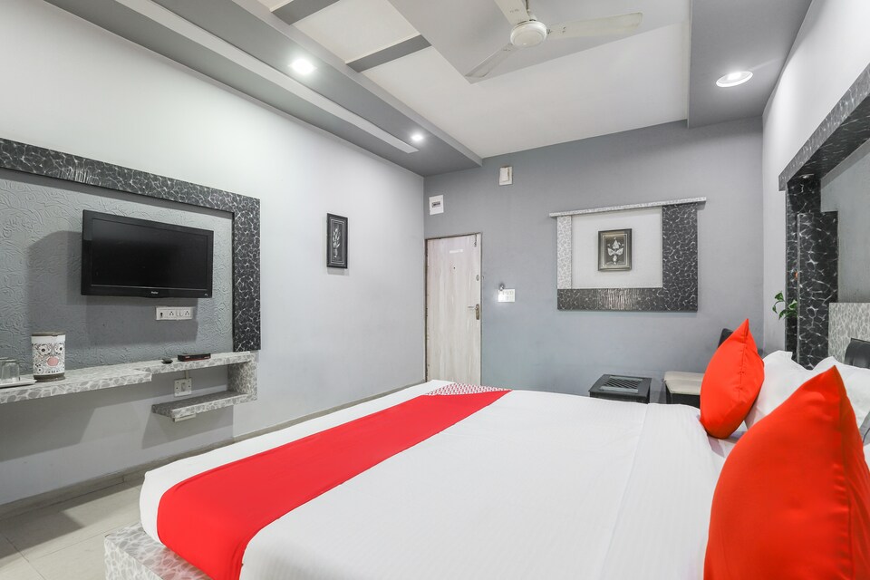 OYO 65889 Hotel Pyramid, Kalol Gandhinagar, Gandhinagar
