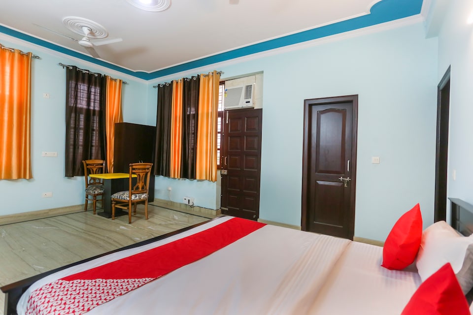 OYO 65891 Ashirwad Cottages , Bhimtal Nainital, Nainital