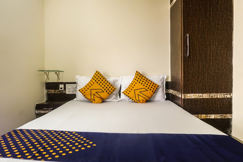 SPOT ON 65898 Hotel Maharaja, Narayangaon, Pune