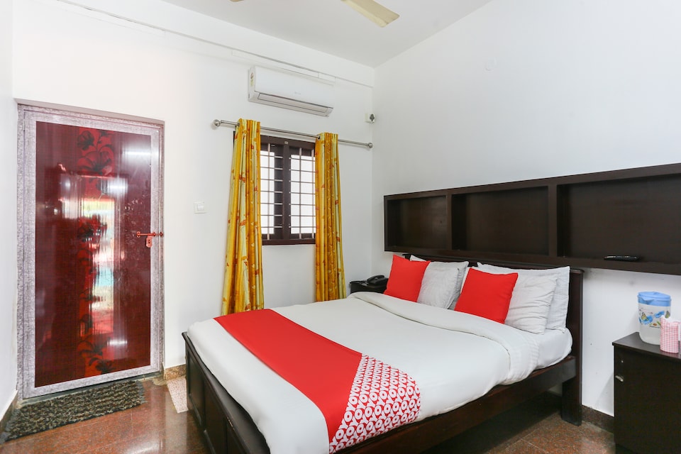 OYO 65906 Sona Residency, Alappuzha Town Alappuzha, Alappuzha