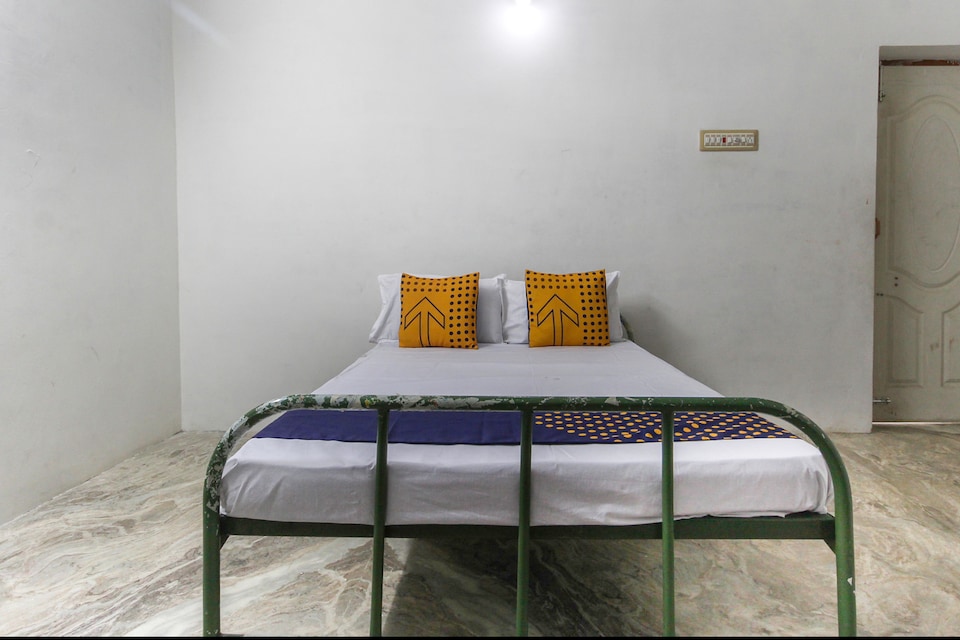 OYO 65910 Nethaji Mahal, Kumbakonam, Kumbakonam