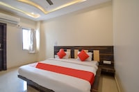 OYO Tulshi Residency 