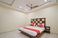 OYO Tulshi Residency 