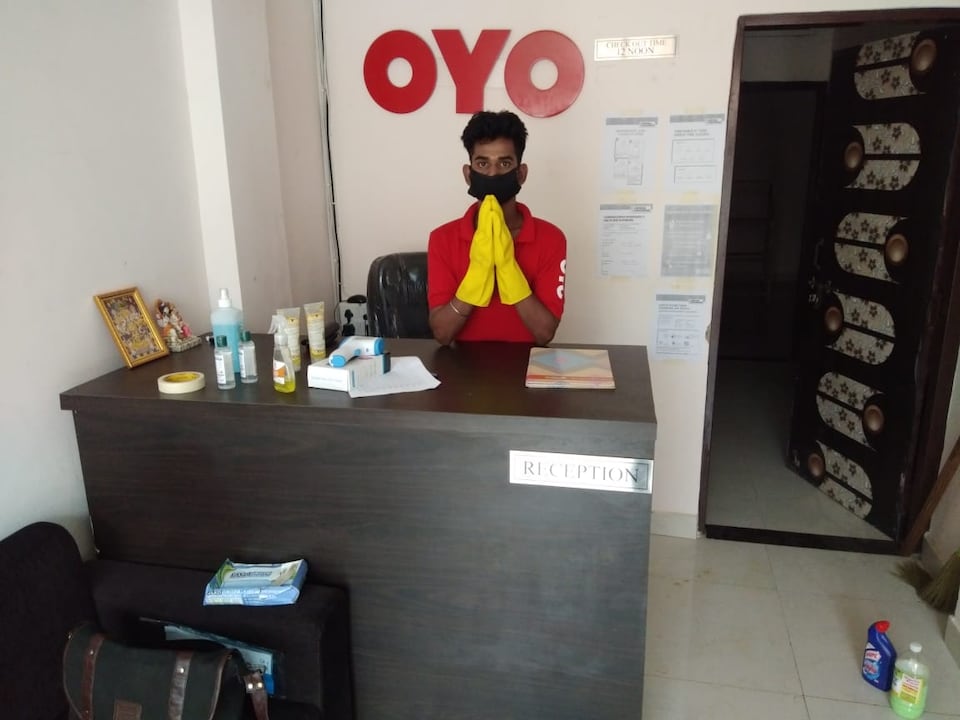 OYO 65938 Krishna Palace, MP Nagar Bhopal, Bhopal