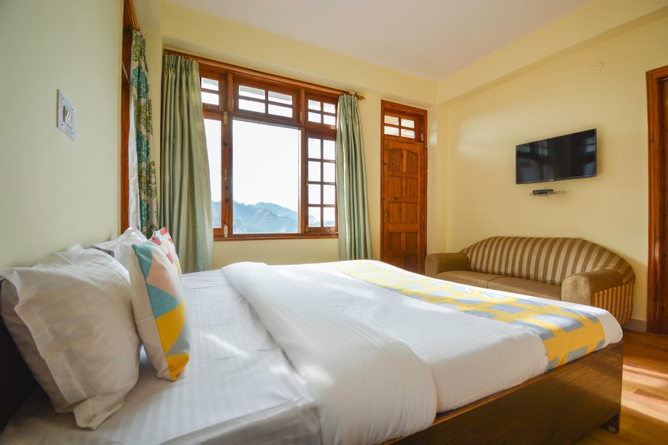 OYO Home 65992 Scenic View Family Suite Mashobra , Mashobra-Naldera, Shimla