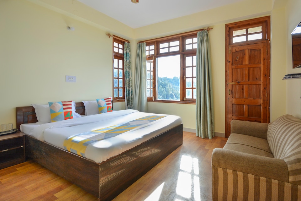OYO Home 65992 Scenic View Family Suite Mashobra , Mashobra-Naldera, Shimla