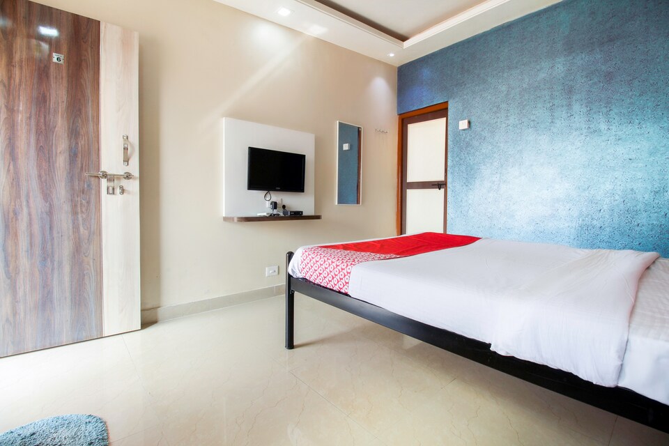 Oyo 65993 Lake View Cottage Oyo Rooms Lavasa Book 1680 Oyo