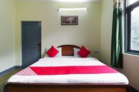 OYO Snow Villa Guest House