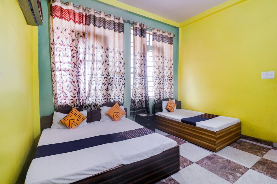 SPOT ON 66029 Ganga Atithi Griha, Cantt, Varanasi