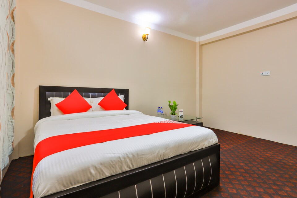 OYO 695 Lotus Hotel And Restaurant, Melamchi, Sindhupalchok