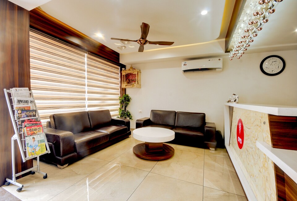 OYO 5390 Hotel Cow Residency, Dhebar Road, Rajkot