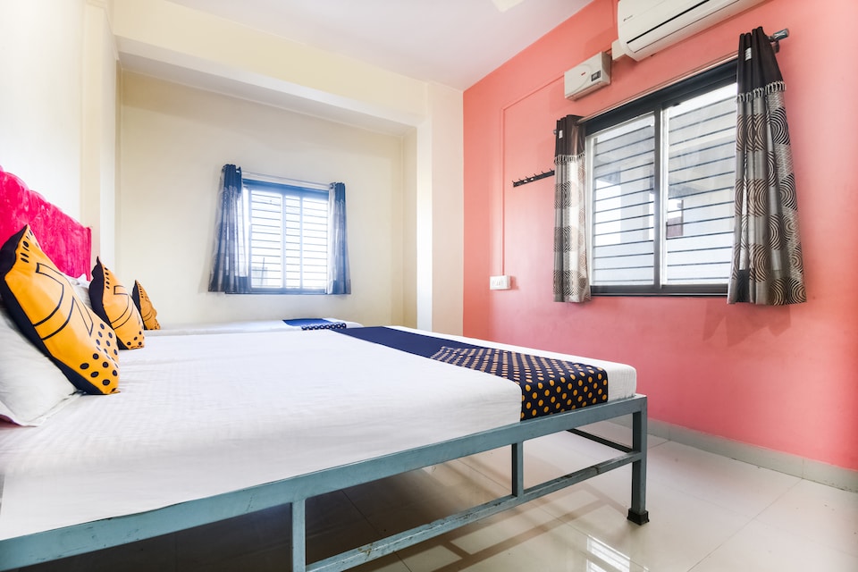 OYO 66057 Hotel Sai Sagar Lodge, Shirdi, Shirdi