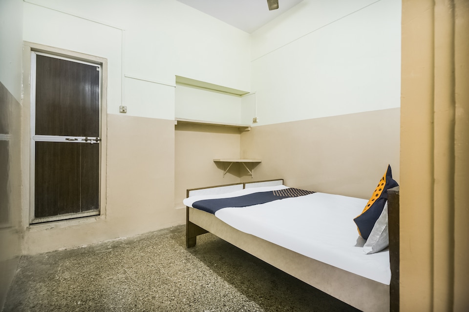 SPOT ON 66059 Hotel Kailash Parvat, Chandrapur, Chandrapur