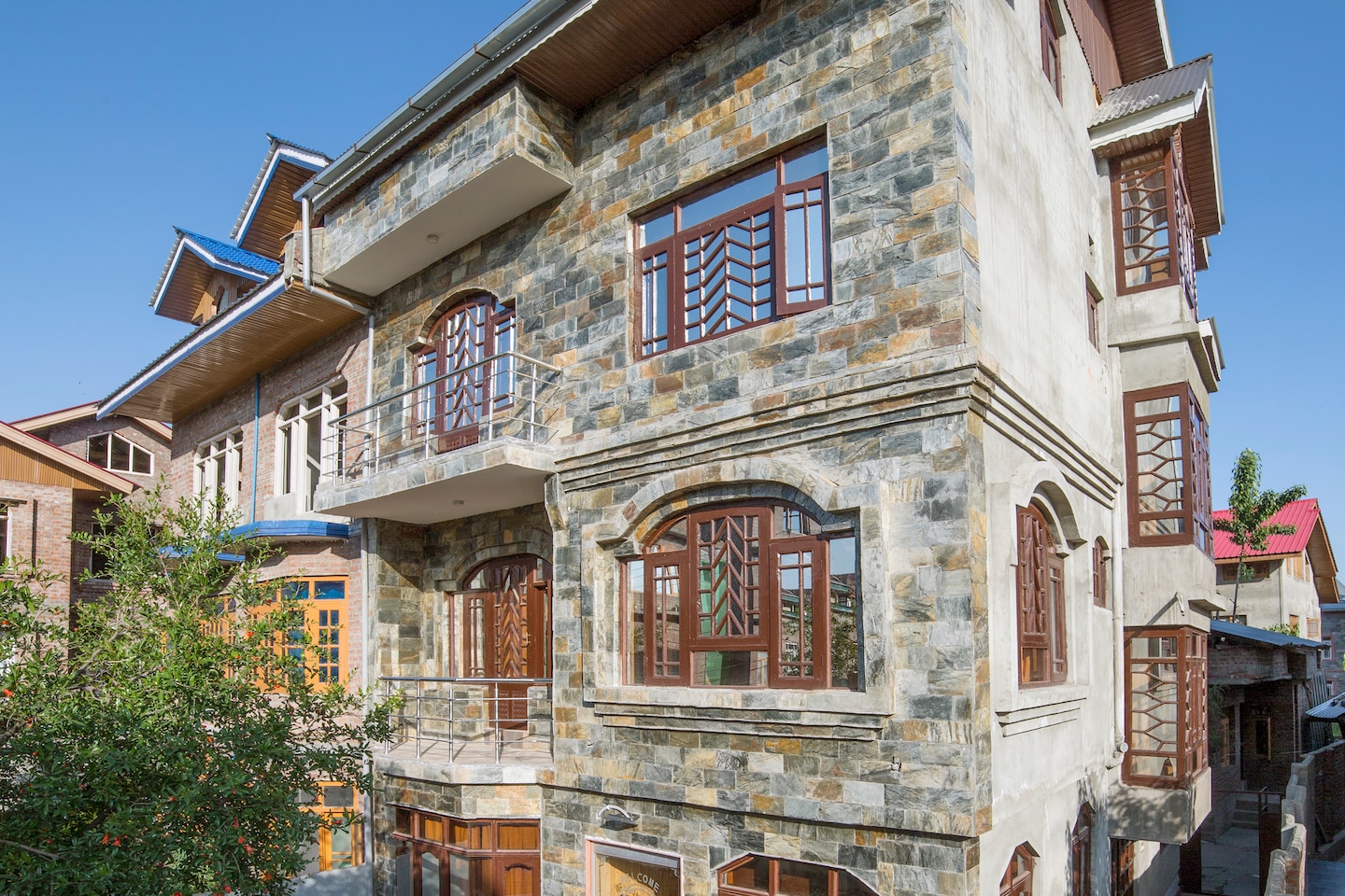 Hotel Maple Inn Srinagar Hotel Maple Inn Srinagar