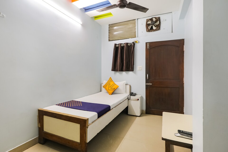 SPOT ON 66094 Hotel Shikha, Hamidia Road Bhopal, Bhopal