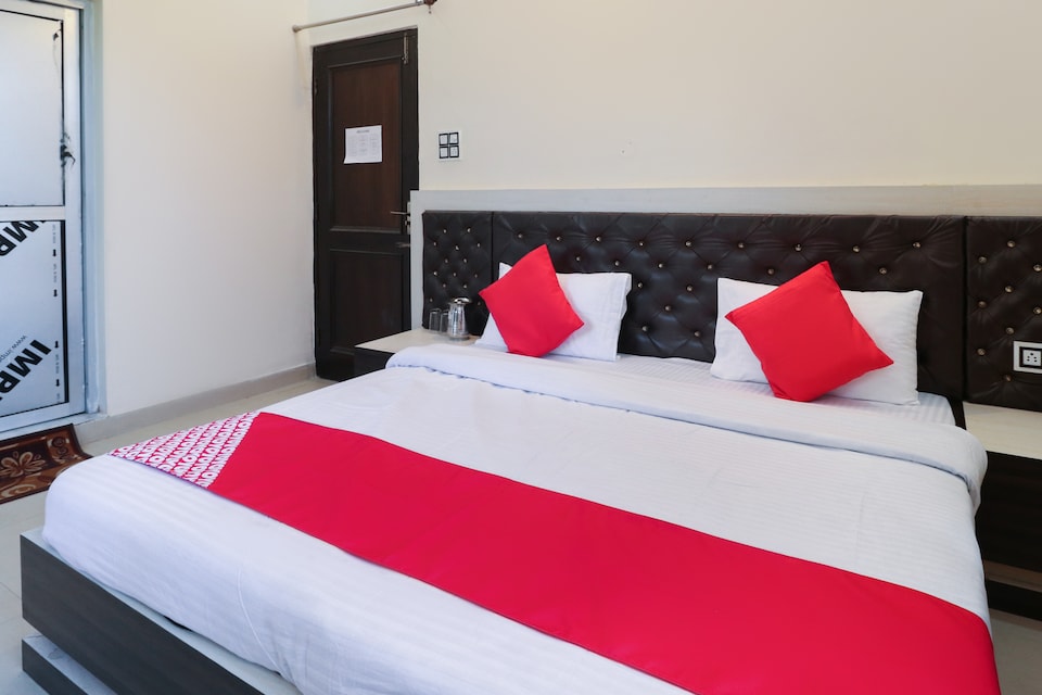OYO 66095 Yahavi Stay, Dharamshala, Dharamshala