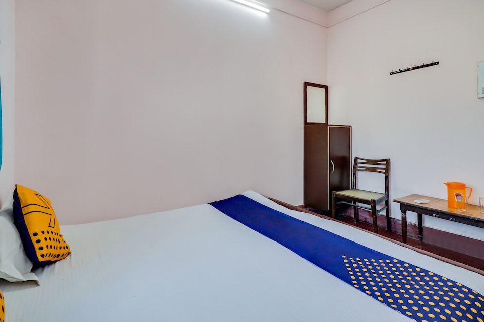 SPOT ON 66108 Hotel Awadh Kailash Inn, Golghar, Gorakhpur