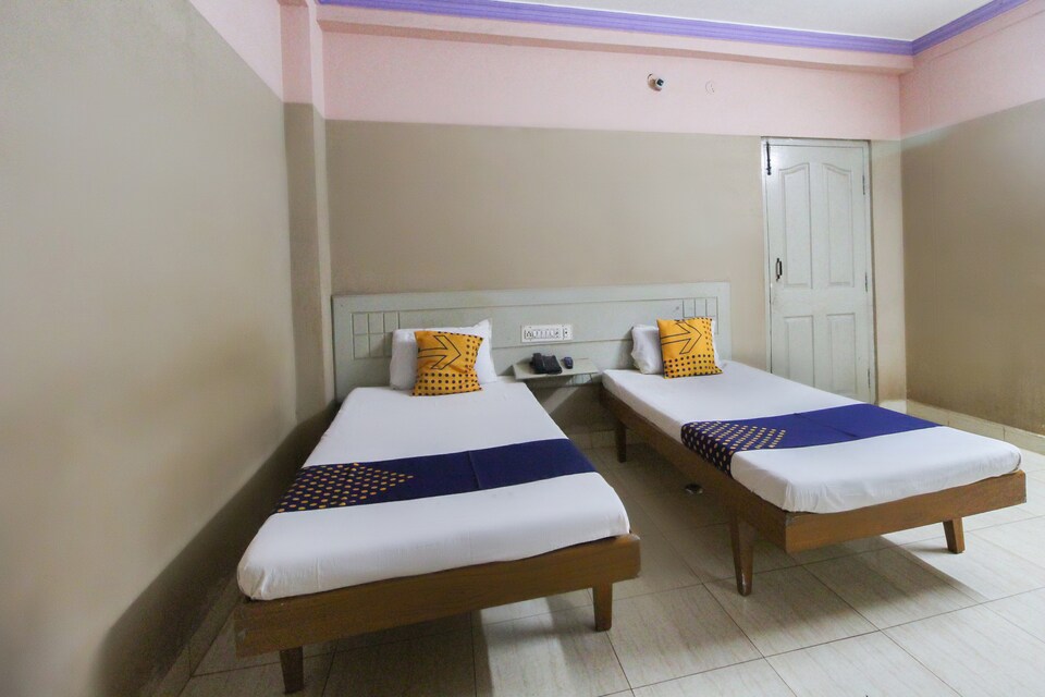 SPOT ON 66116 S L V Associates, Hospet, Hospet